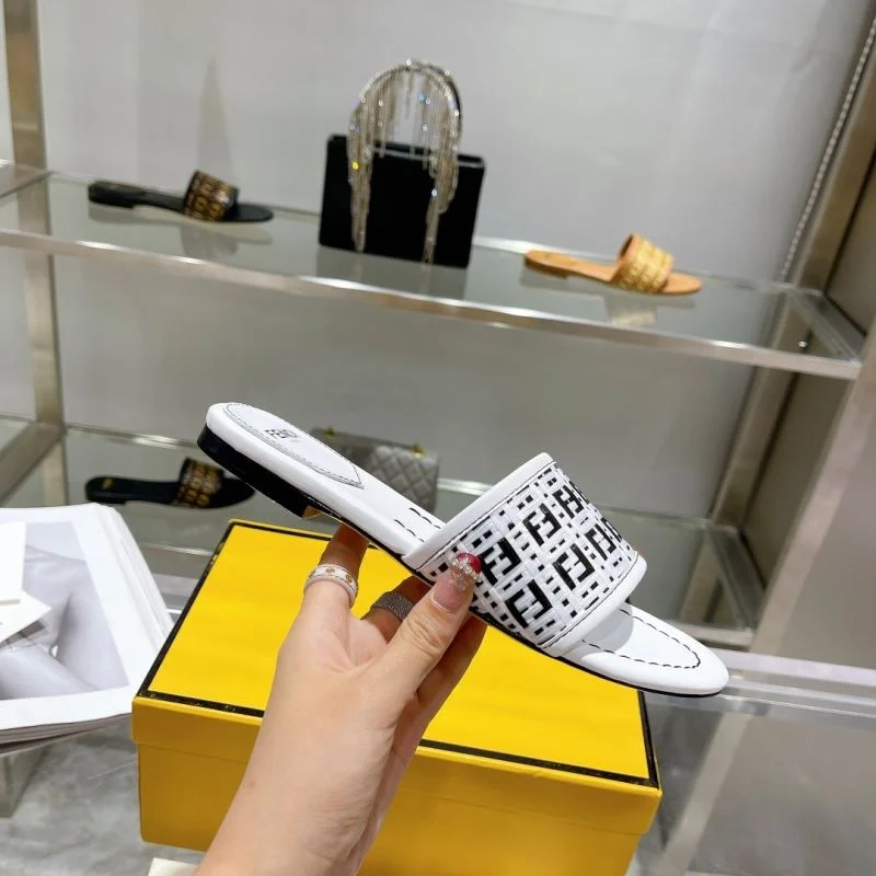 Fendi Slippers GoAnywhere 23433
