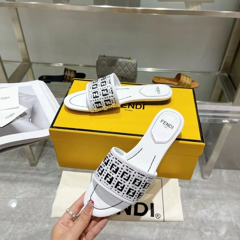 Fendi Slippers GoAnywhere 23433