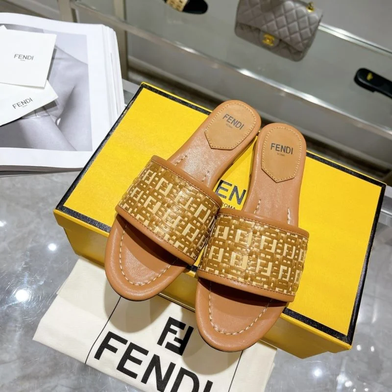Fendi Slippers Comfortable 23372