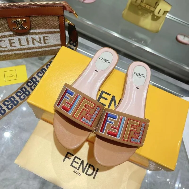 Fendi Slippers Casual 23373