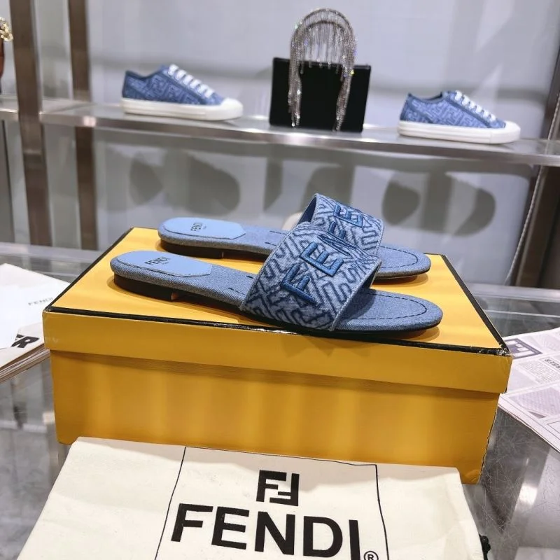 Fashionable Fendi Slippers 23393