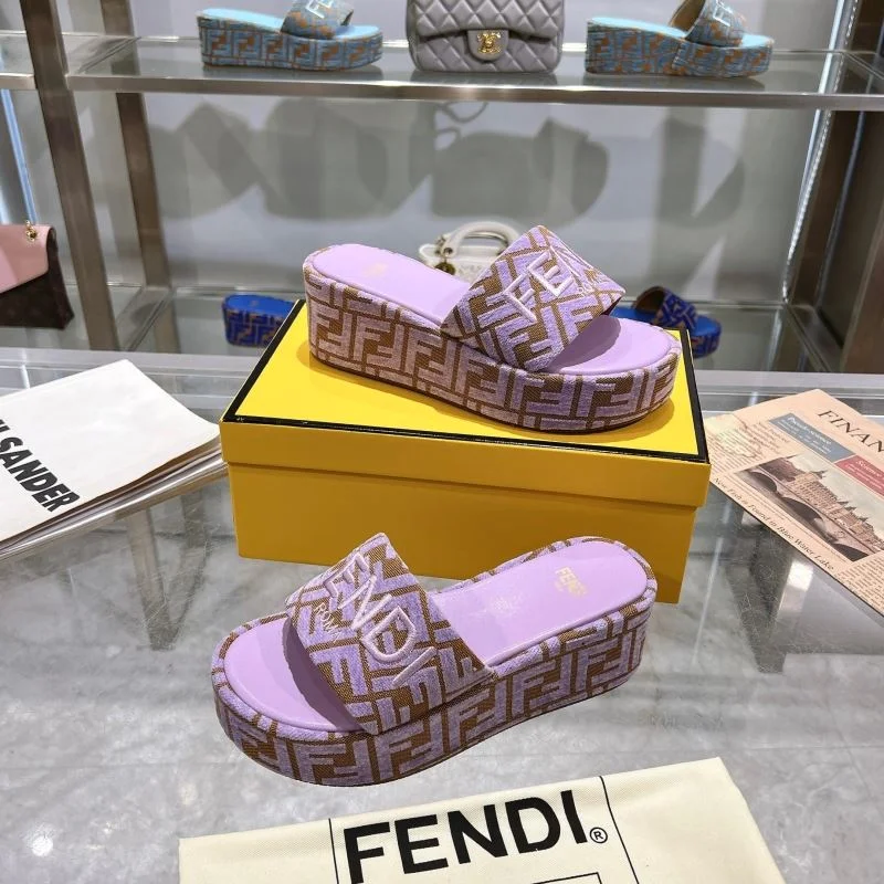 Fendi Slippers SmoothTexture 23368