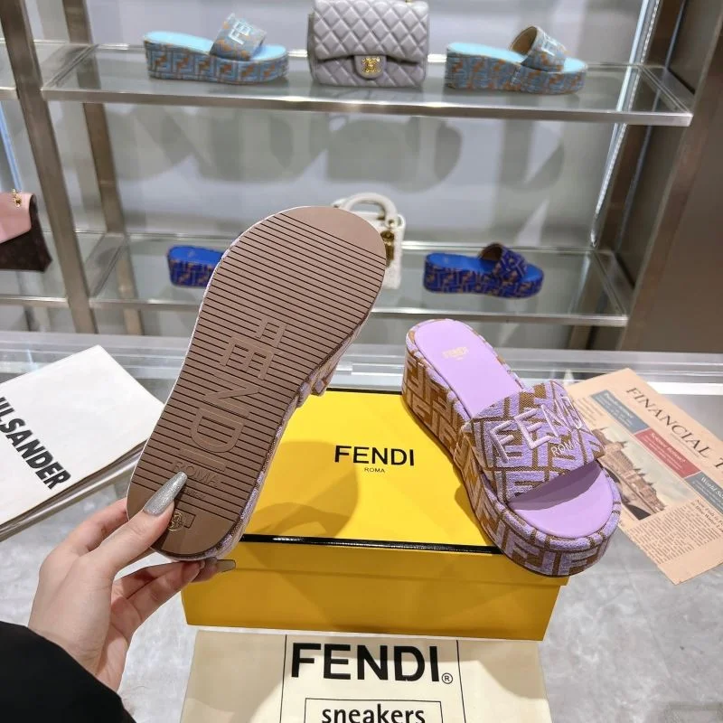 Fendi Slippers SmoothTexture 23368