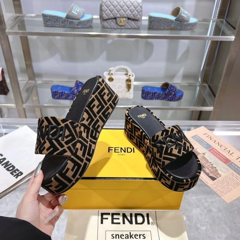 Fendi Slippers UrbanStyle 23362