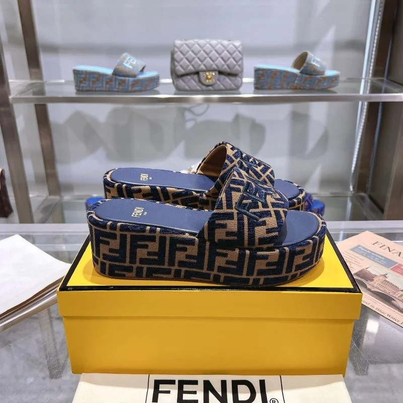 Fendi Slippers Effortless 23363