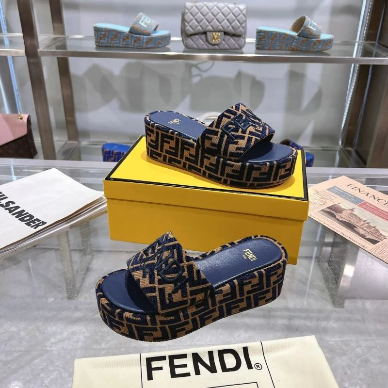 Fendi Slippers Effortless 23363