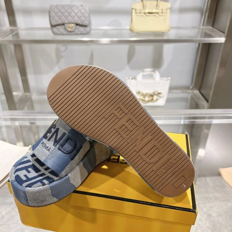 Sleek Fendi Slippers 23352