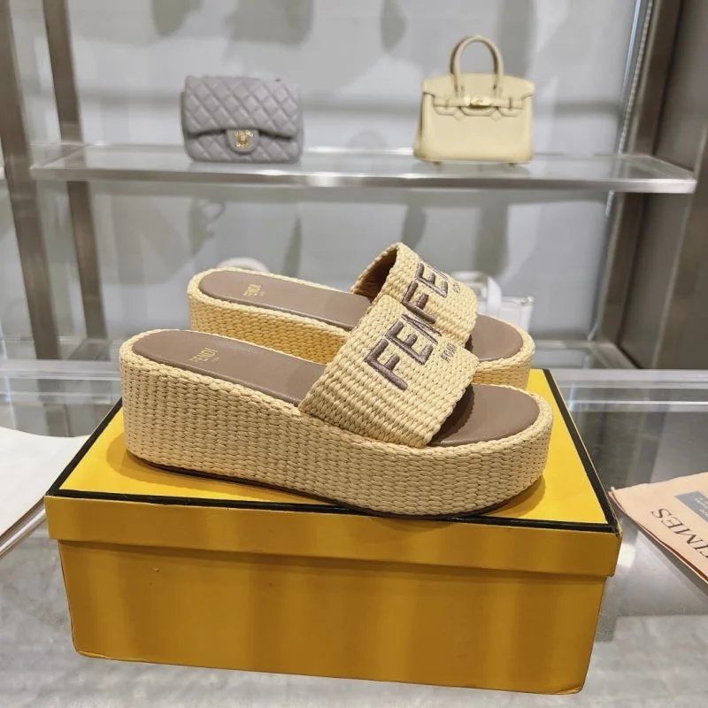 Fendi Slippers Supportive 23351
