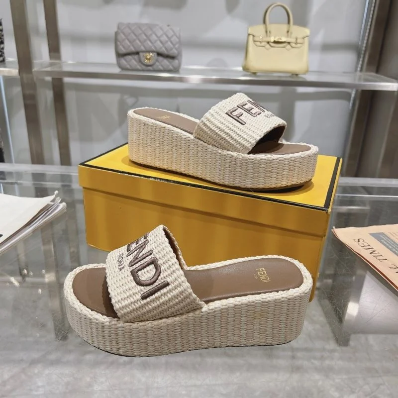ZipUp Fendi Slippers 23353