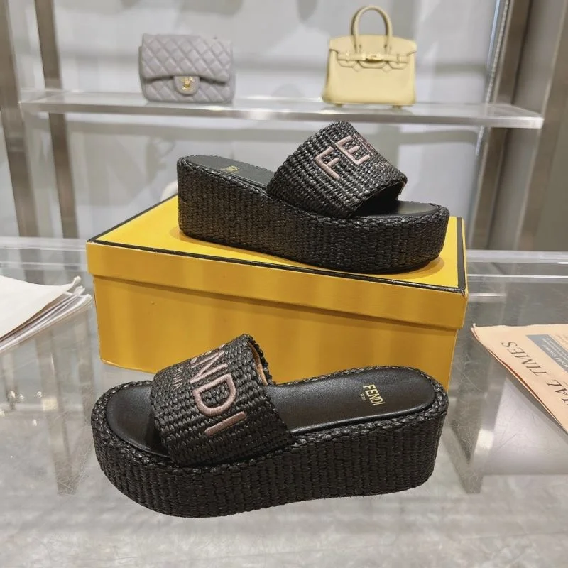 Comfortable Fendi Slippers 23349