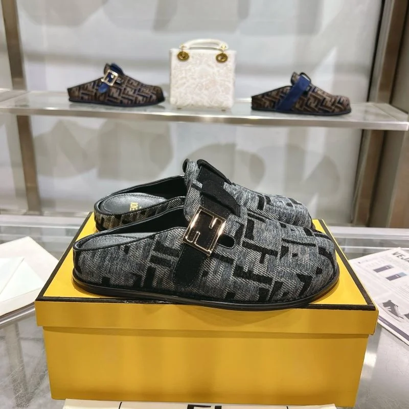 Packable Fendi Slippers 23348