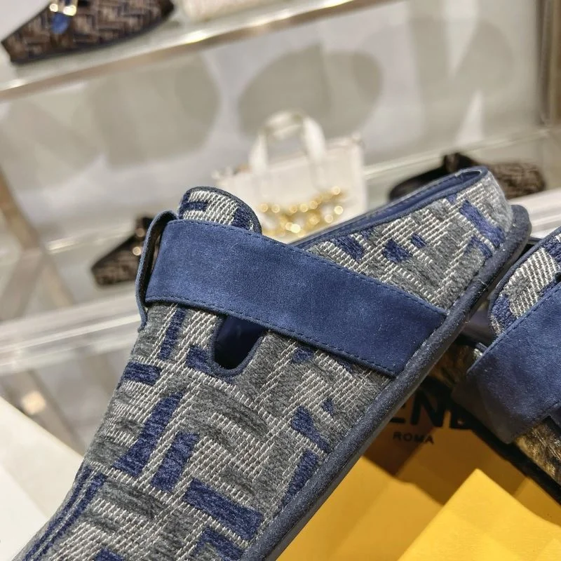Soft Fendi Slippers 23347