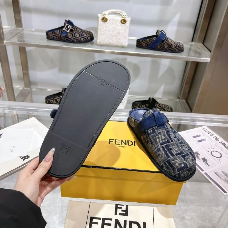 Soft Fendi Slippers 23347