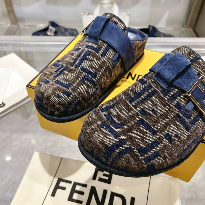 Fendi Slippers FlexibleFit 23346