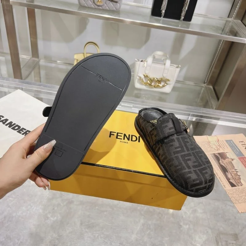SmoothTexture Fendi Slippers 23343
