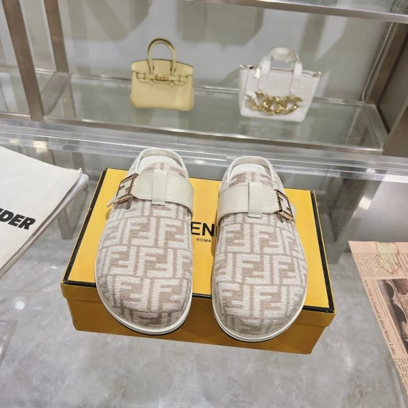 MoistureWicking Fendi Slippers 23341