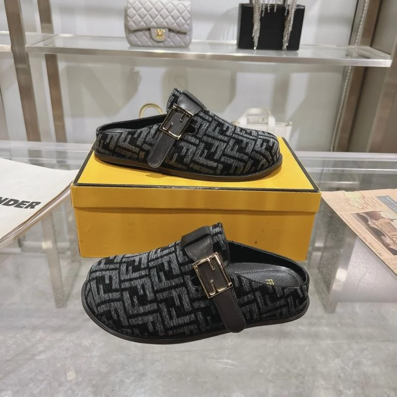 Fendi Slippers Soft 23340