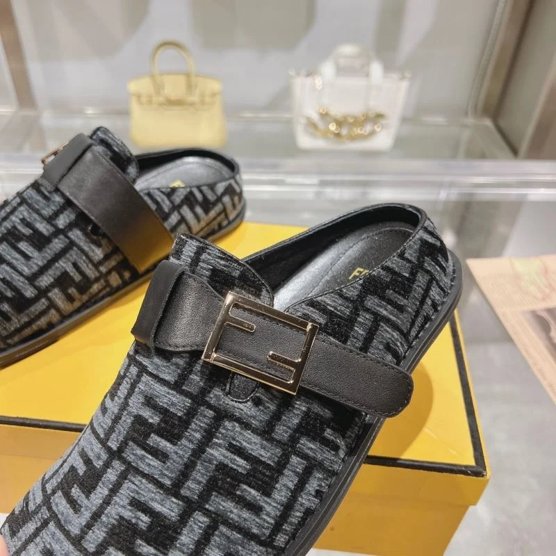 Fendi Slippers Soft 23340