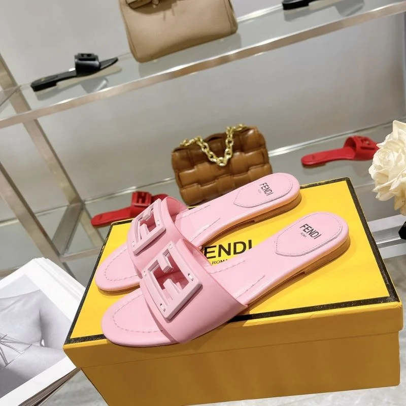 Fendi Slippers ModernLook 23339