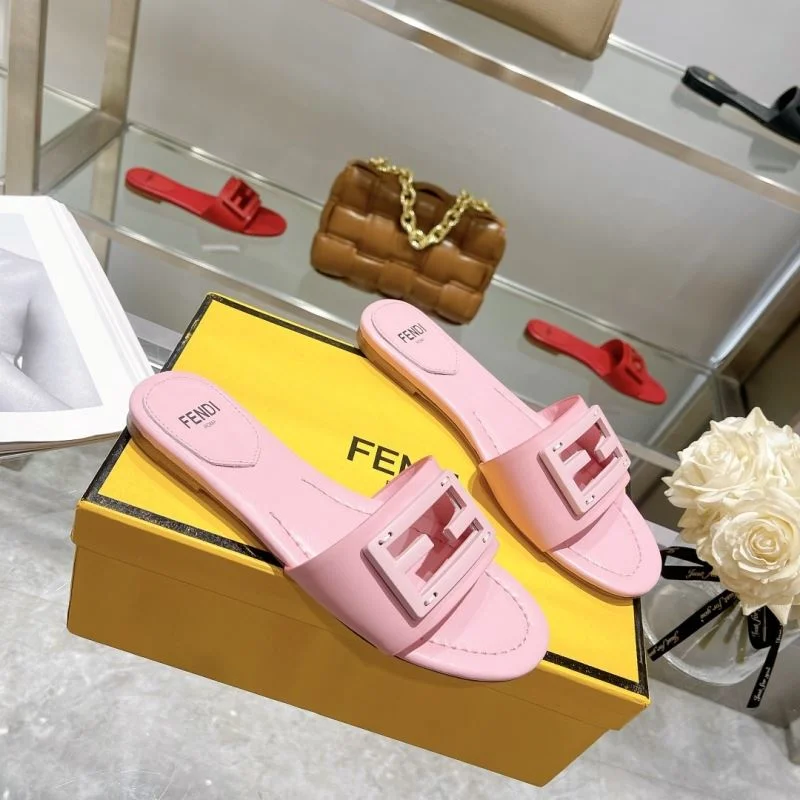 Fendi Slippers ModernLook 23339