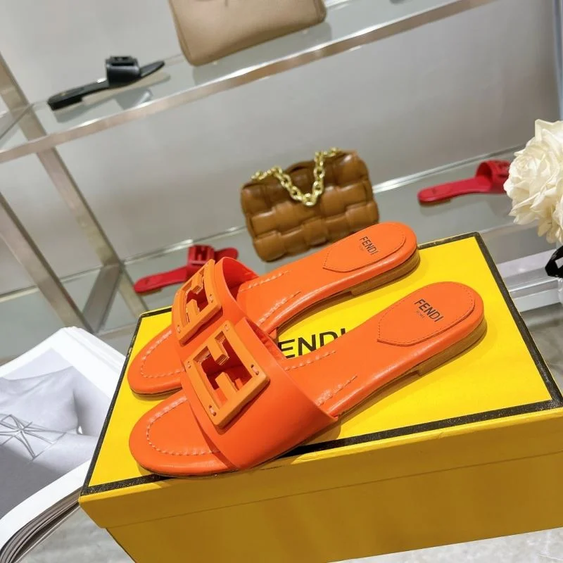 Sophisticated Fendi Slippers 23337