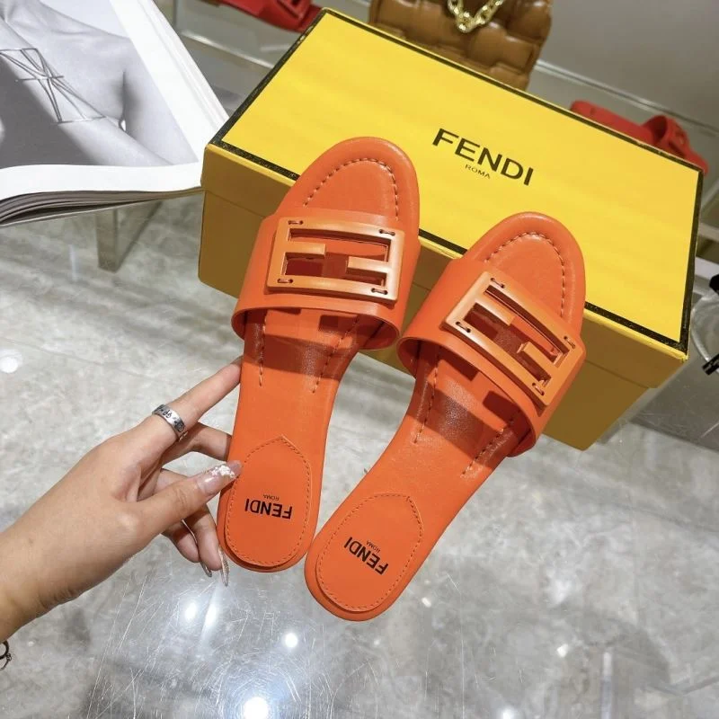 Sophisticated Fendi Slippers 23337