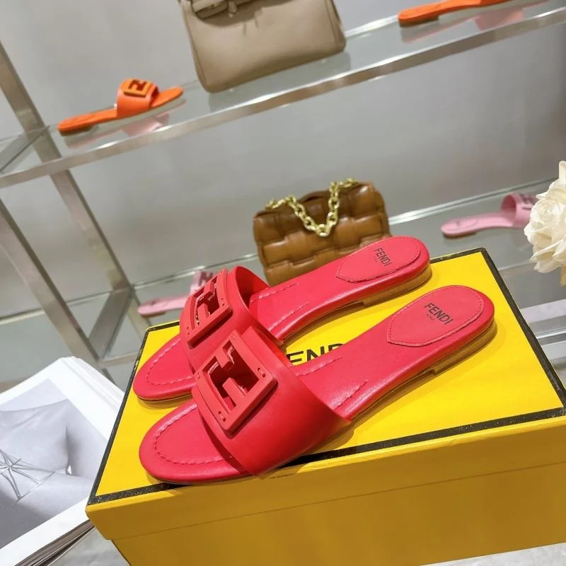 Fendi Slippers WellDesigned 23333