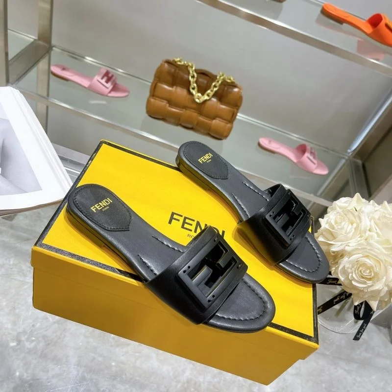 Sophisticated Fendi Slippers 23338