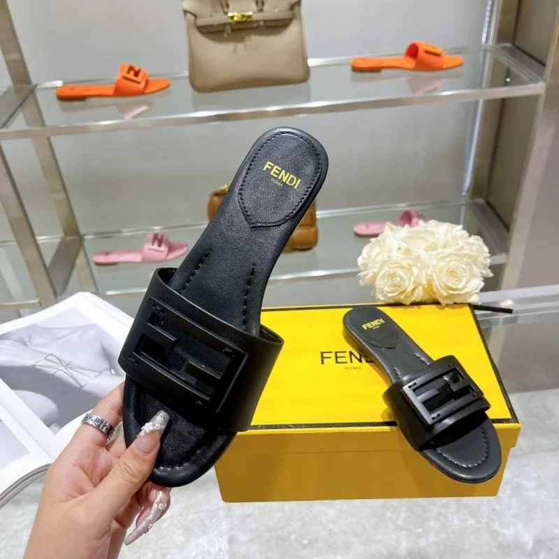 Sophisticated Fendi Slippers 23338