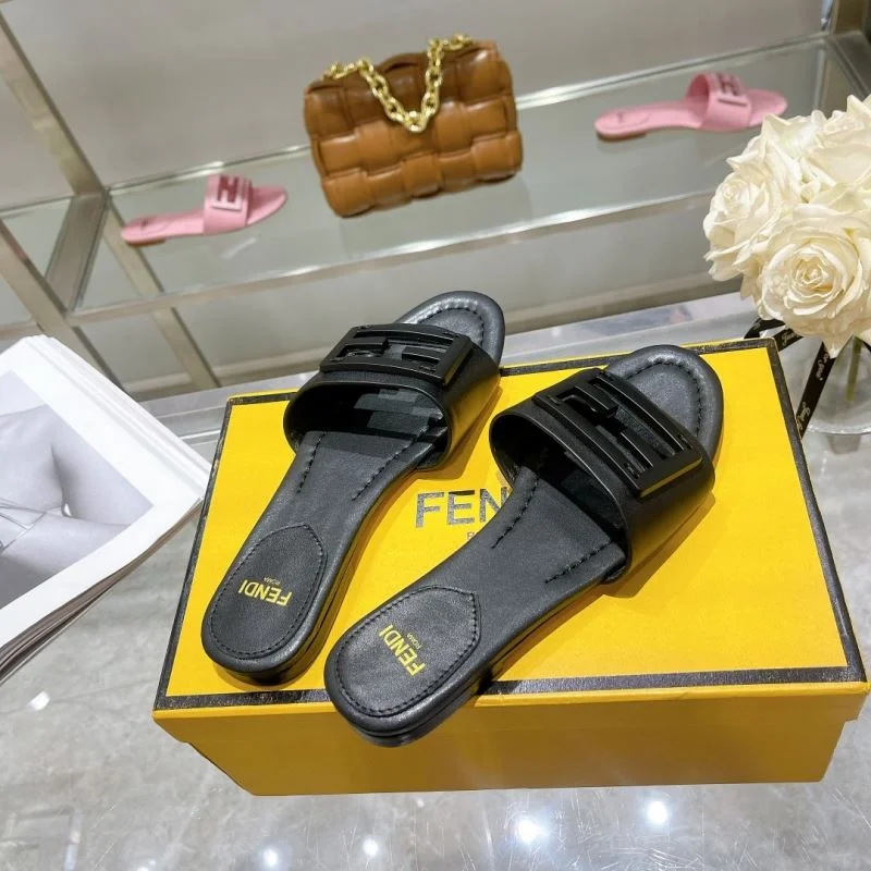 Sophisticated Fendi Slippers 23338