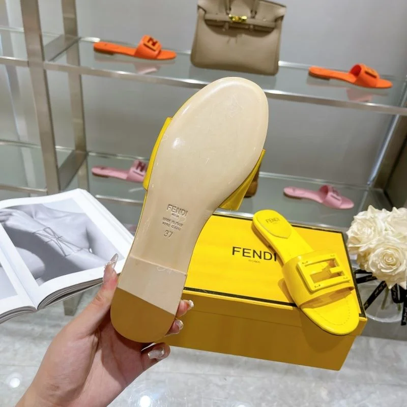Practical Fendi Slippers 23336