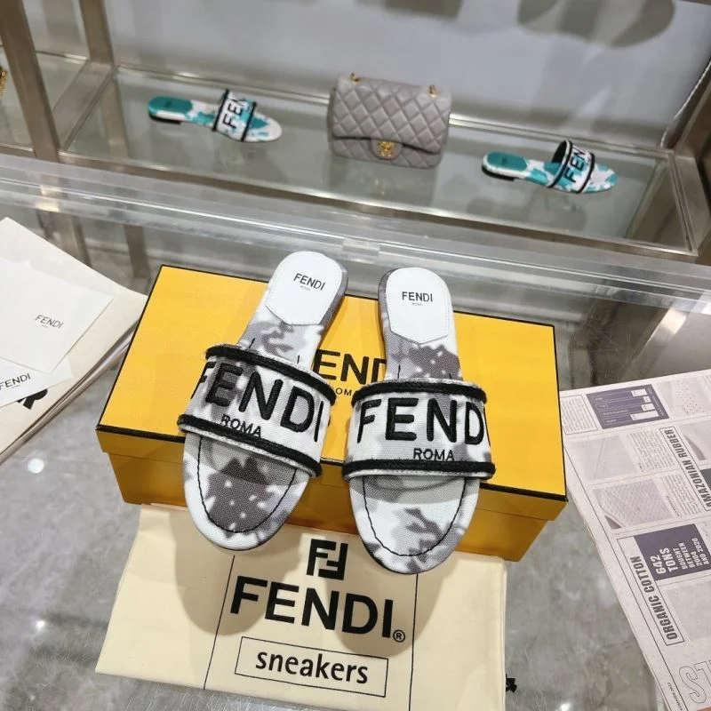 Breathable Fendi Slippers 23332