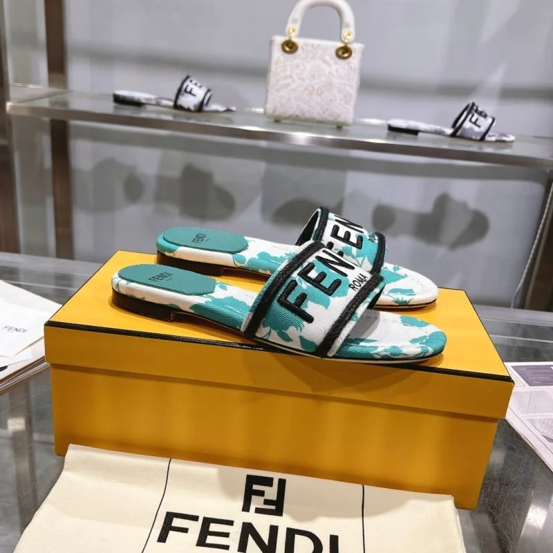 Fashionable Fendi Slippers 23327