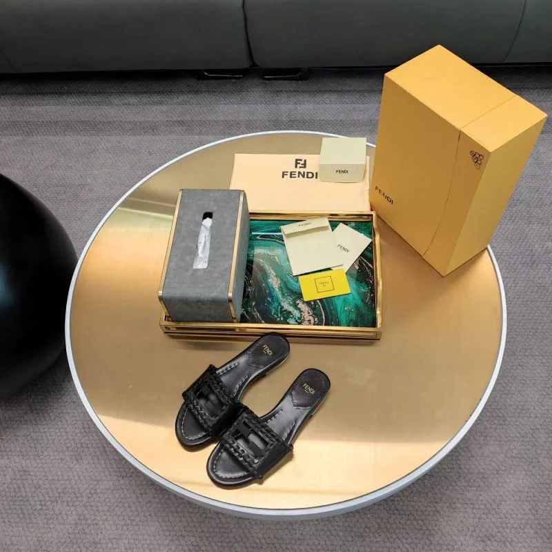QuickDry Fendi Slippers 23323