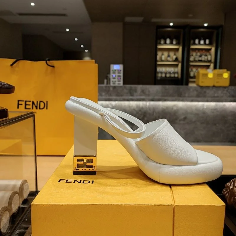 Fendi Slippers FastDry 23324