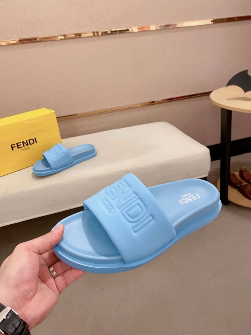 TravelReady Fendi Slippers 23568