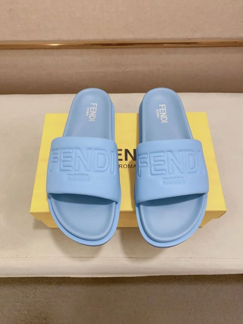 TravelReady Fendi Slippers 23568