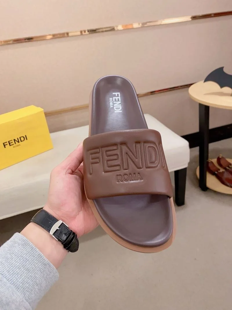 Bright Fendi Slippers 23579