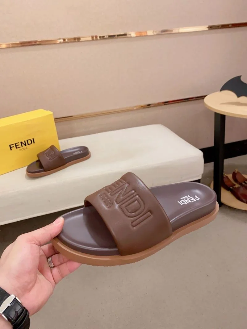 Bright Fendi Slippers 23579