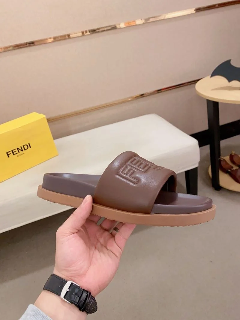 Bright Fendi Slippers 23579