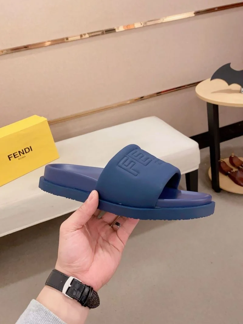 Sleek Fendi Slippers 23567