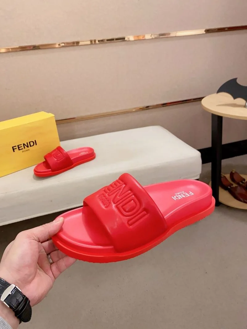 NewStyle Fendi Slippers 23565