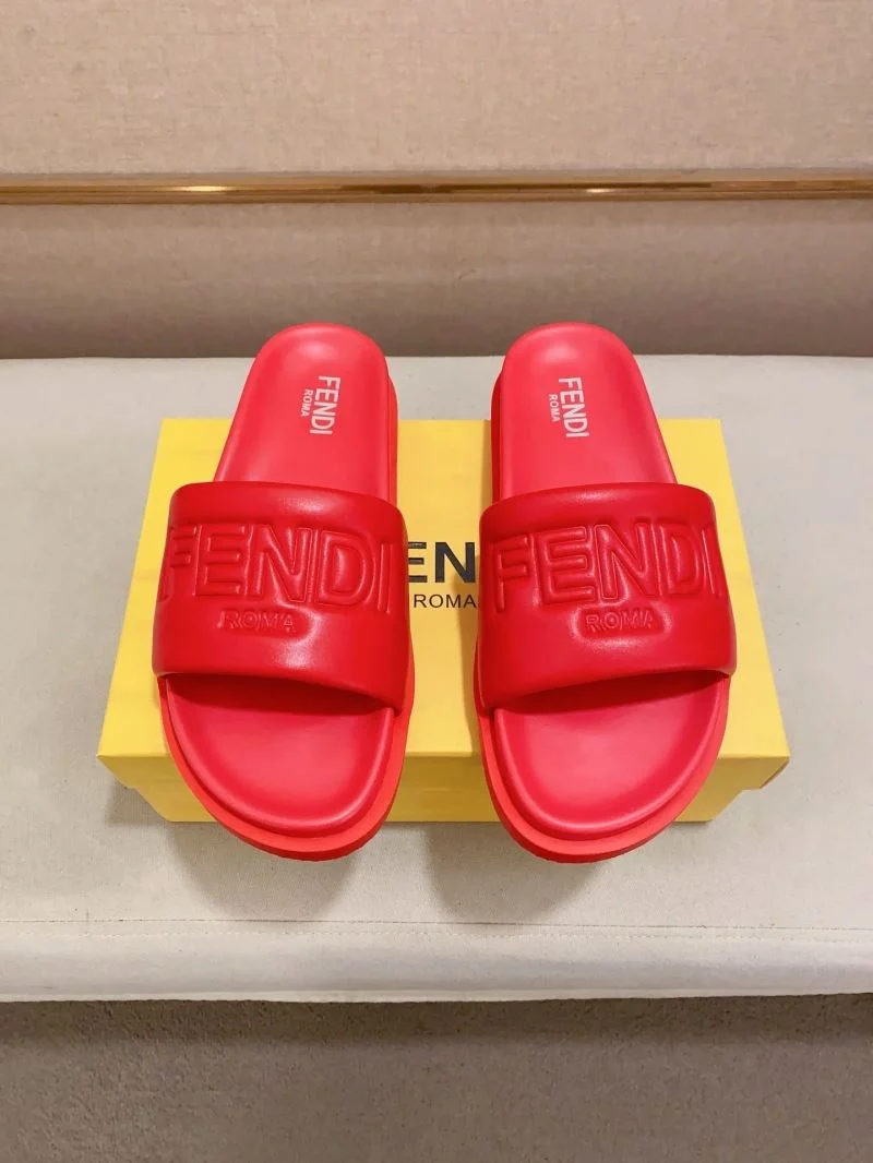 NewStyle Fendi Slippers 23565