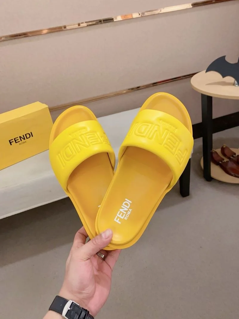 Lightweight Fendi Slippers 23564