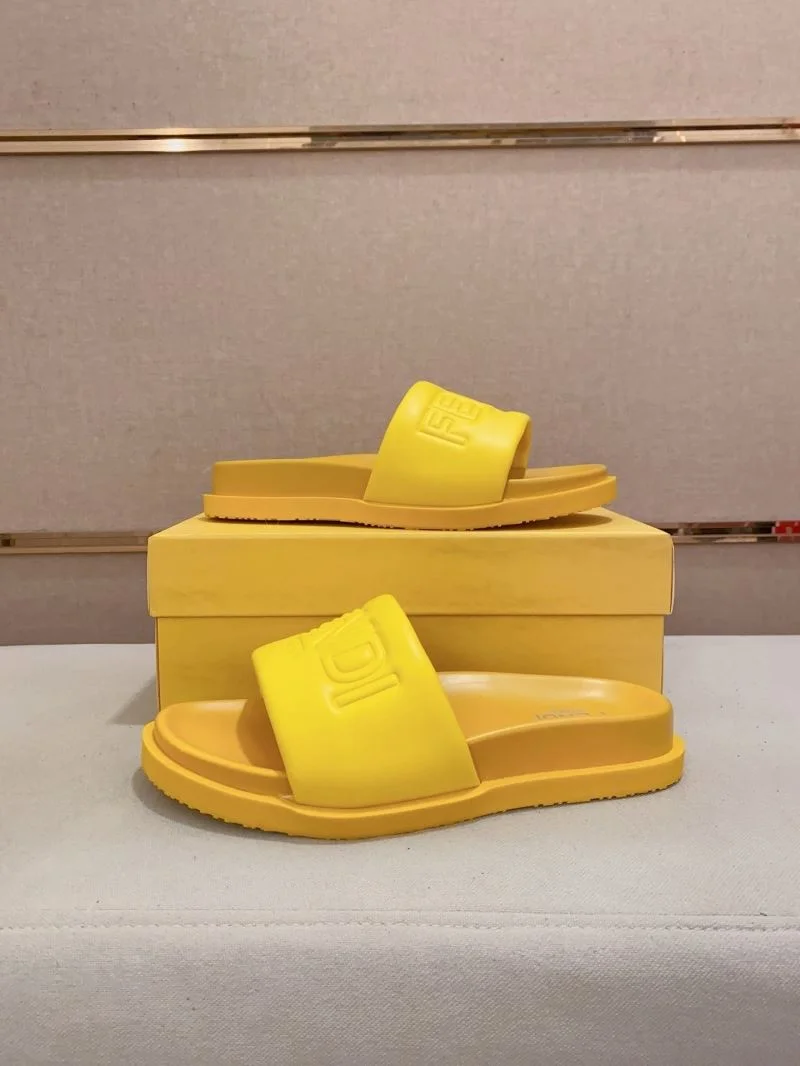 Lightweight Fendi Slippers 23564