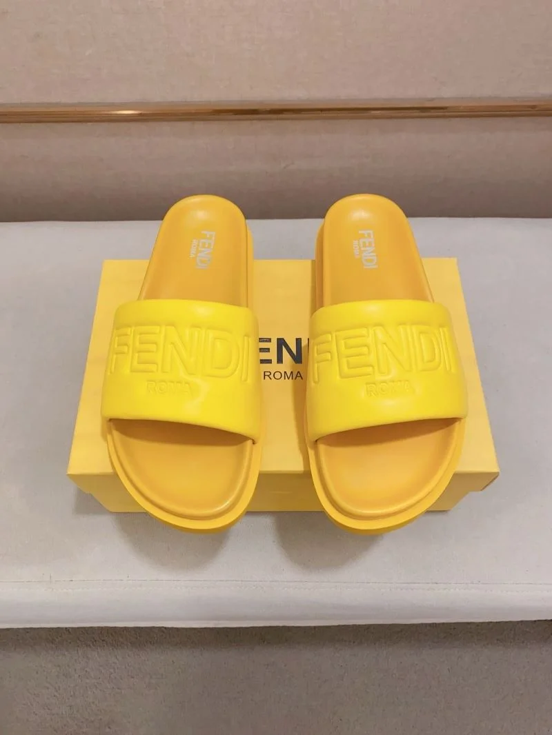 Lightweight Fendi Slippers 23564