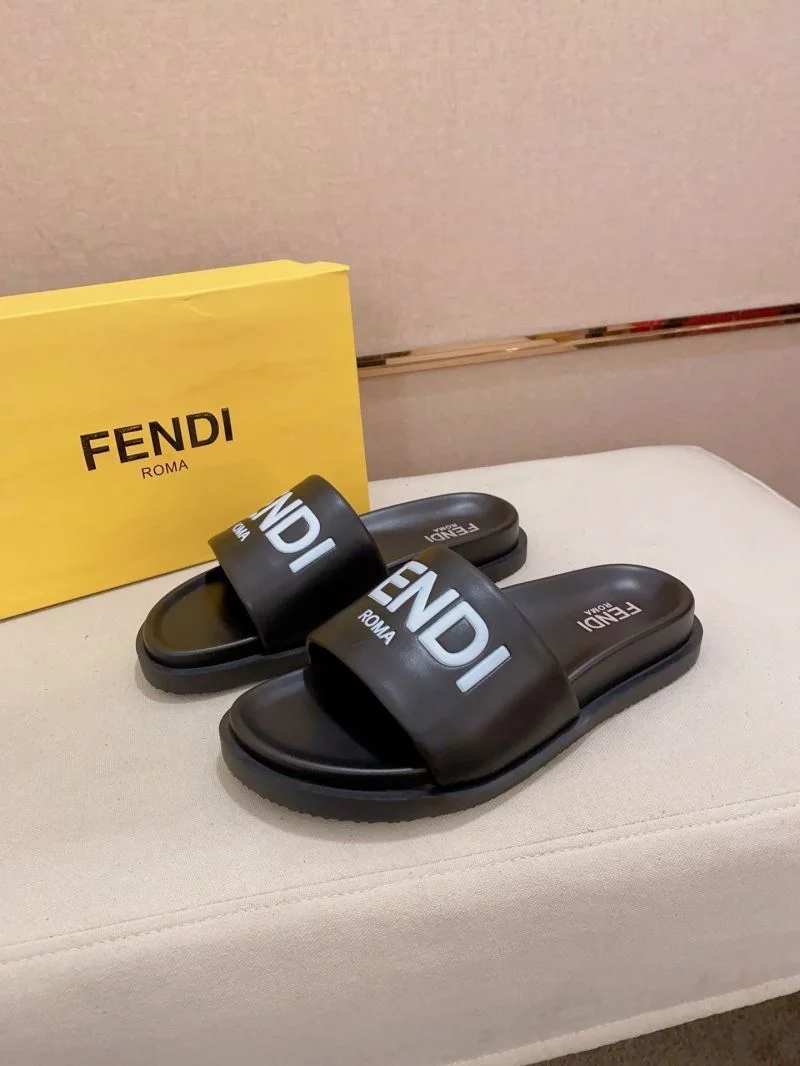 Fendi Slippers Breathable 23560