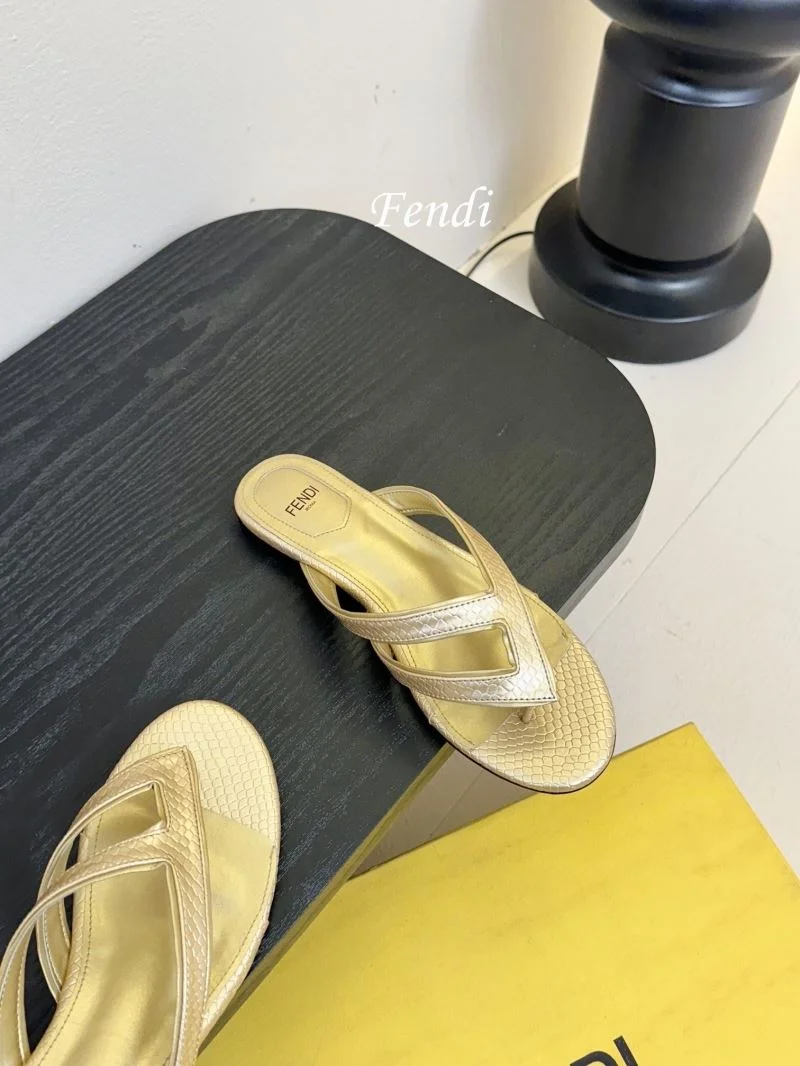 Reliable Fendi Slippers 23717