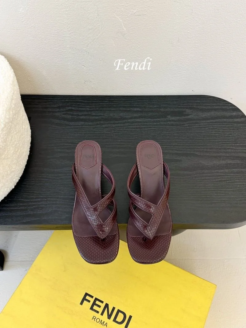 SunProtective Fendi Slippers 23724