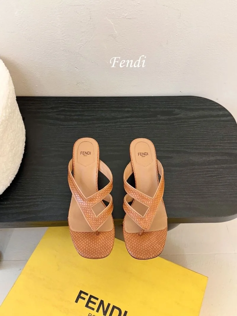 Fendi Slippers Modern 23719